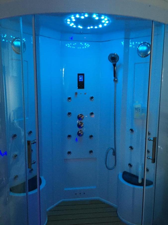 Esprit Zen En Provence Studio Spa Privatif Cheval-Blanc Екстер'єр фото